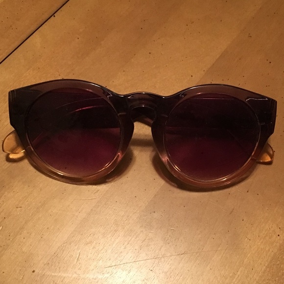 Sunglasses - Picture 1 of 4